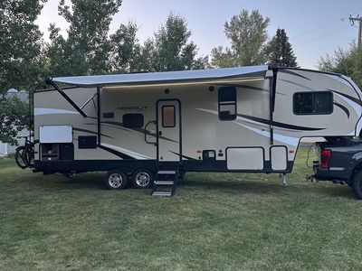 2019 Keystone Hideout 262 RES • Very Clean • Own Owner • Bought new in 2020