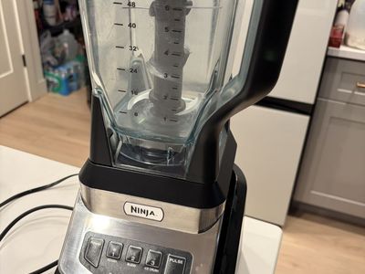 Nina blender