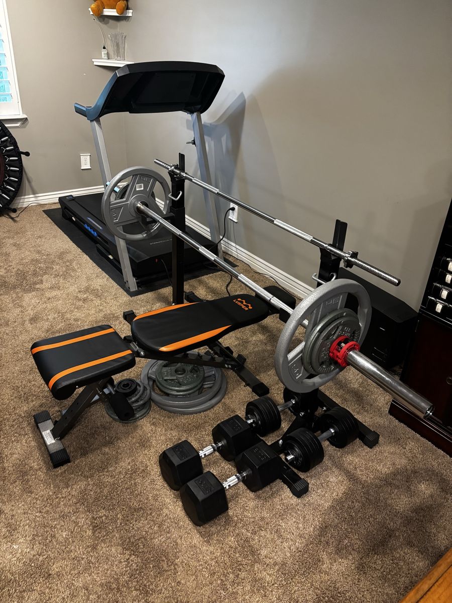 7 Foot 45 lb Barbell