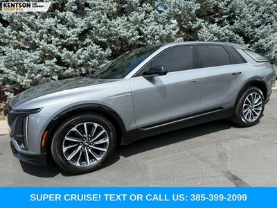 2024 Cadillac LYRIQ Sport 2