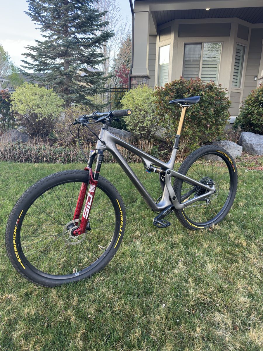 2022 Yeti Sb115 Turq Large
