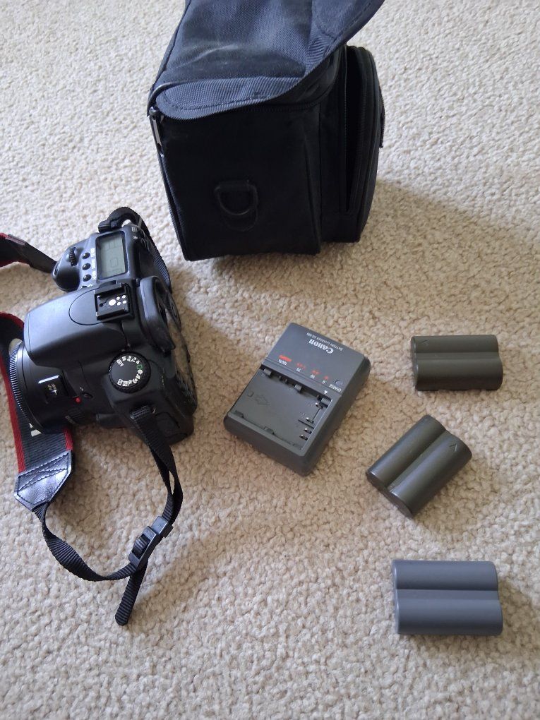 Main image 4