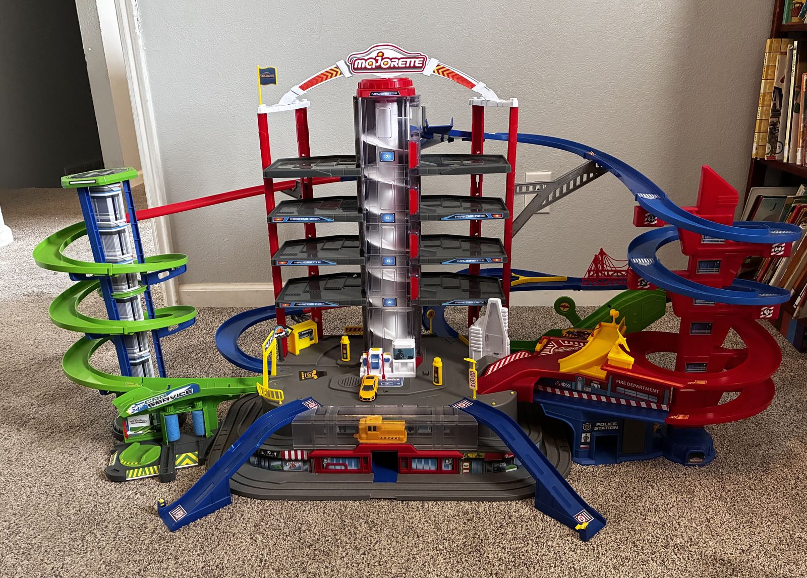 Car Track - Car Garage