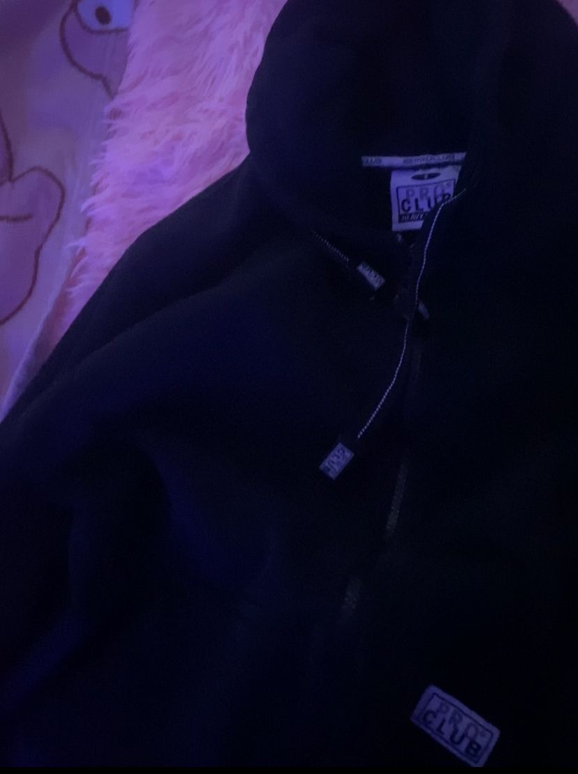 Black pro club jacket