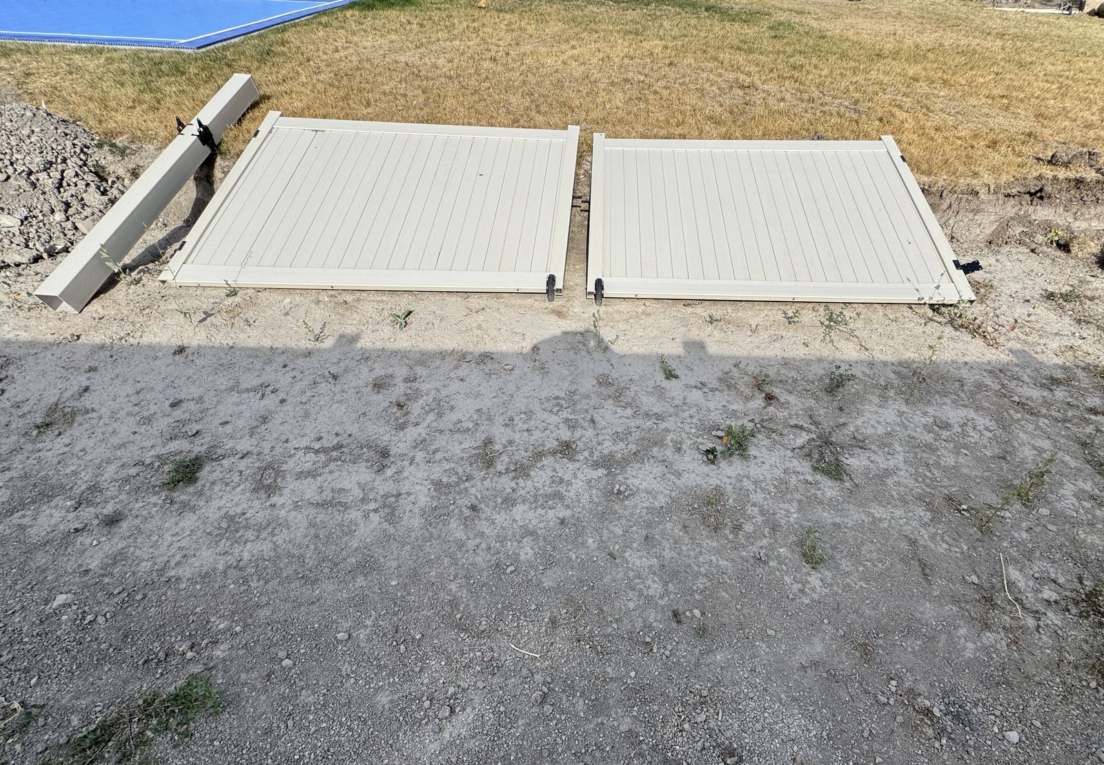 PVC Fence Gates & Center Removable Post; Tan color