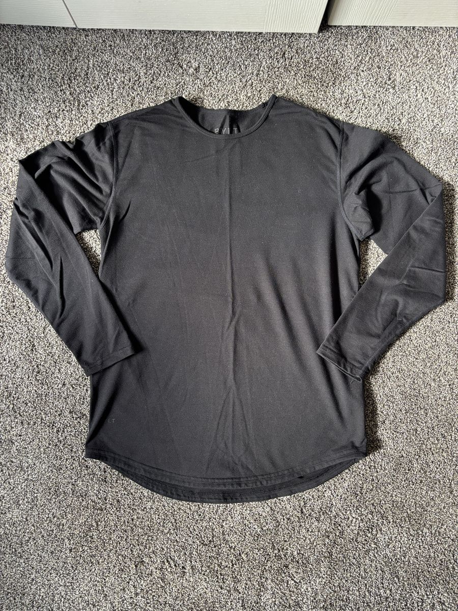 BYLT Basics Drop Cut Men's Black Long Sleeve- Size Medium 