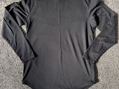BYLT Basics Drop Cut Men's Black Long Sleeve- Size Medium