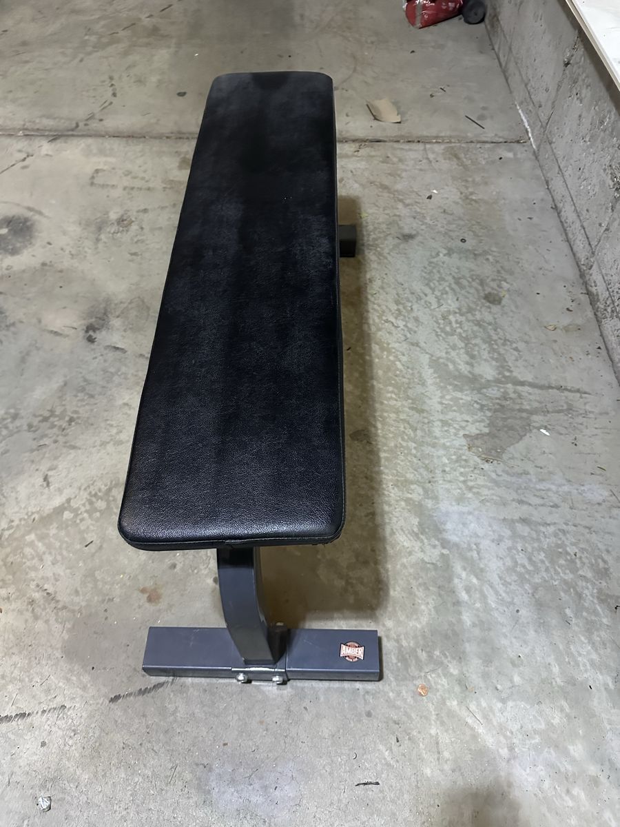 Flat Weight Bench