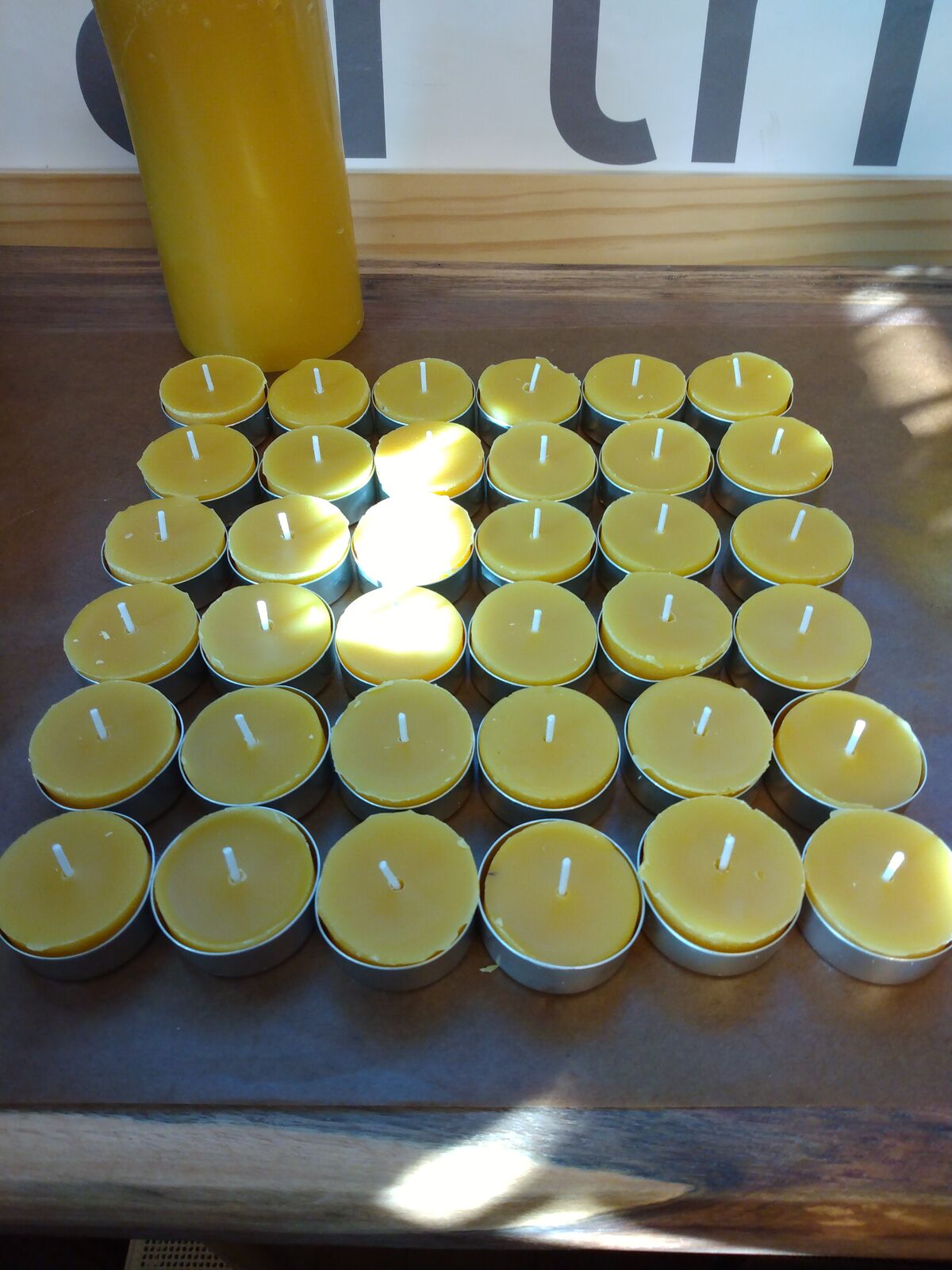 Beeswax Tea Light Candle - 100% Pure Bees Wax (4 Hours Burn Time Each) - All Natural Handmade