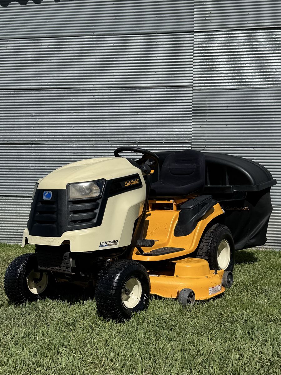 Cub Cadet LTX1050 Riding Lawn Mower – 99 Hours – 50” Deck – Triple Bagger