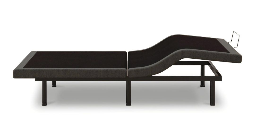 Main image 4