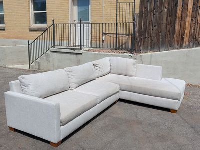 Jonathan Louis Sectional Sofa w/ Chaise - Light Gray/Oatmeal - Good Condition