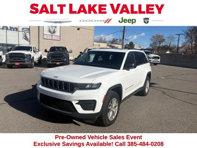 2025 JEEP GRAND CHEROKEE Laredo X