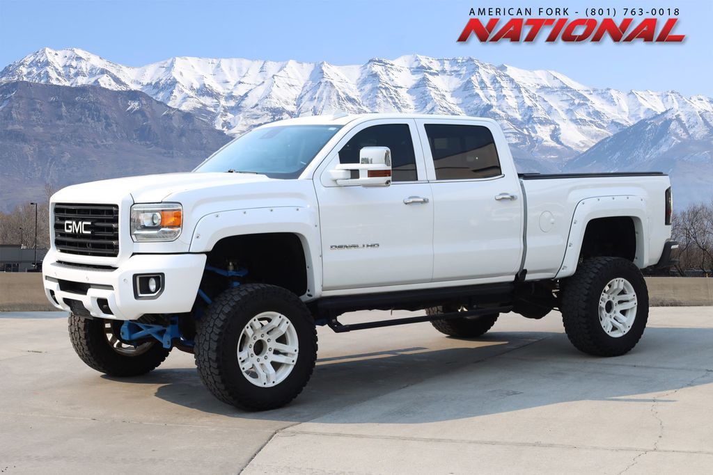 2016 GMC Sierra 3500HD Denali