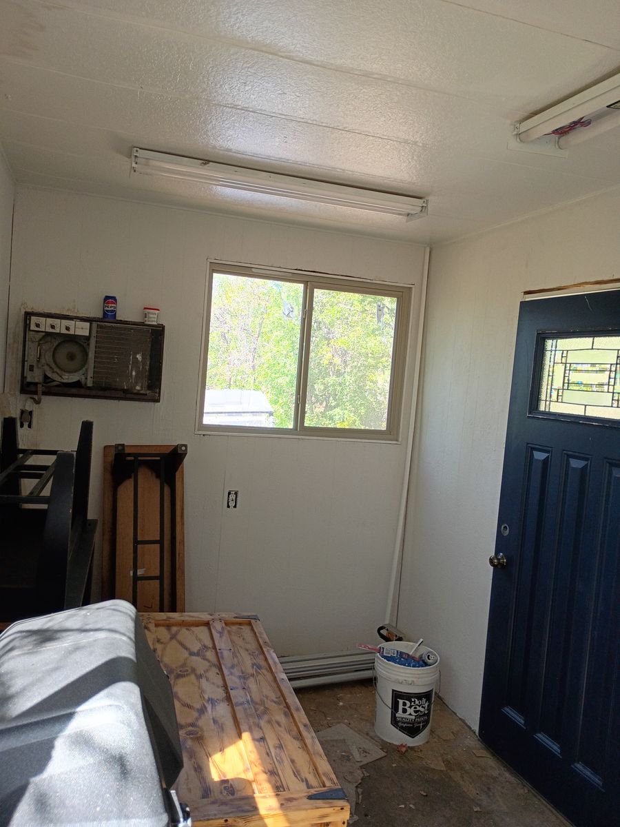 Main image 4
