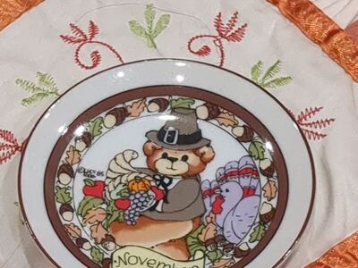 Lucy and me 1986 November plate