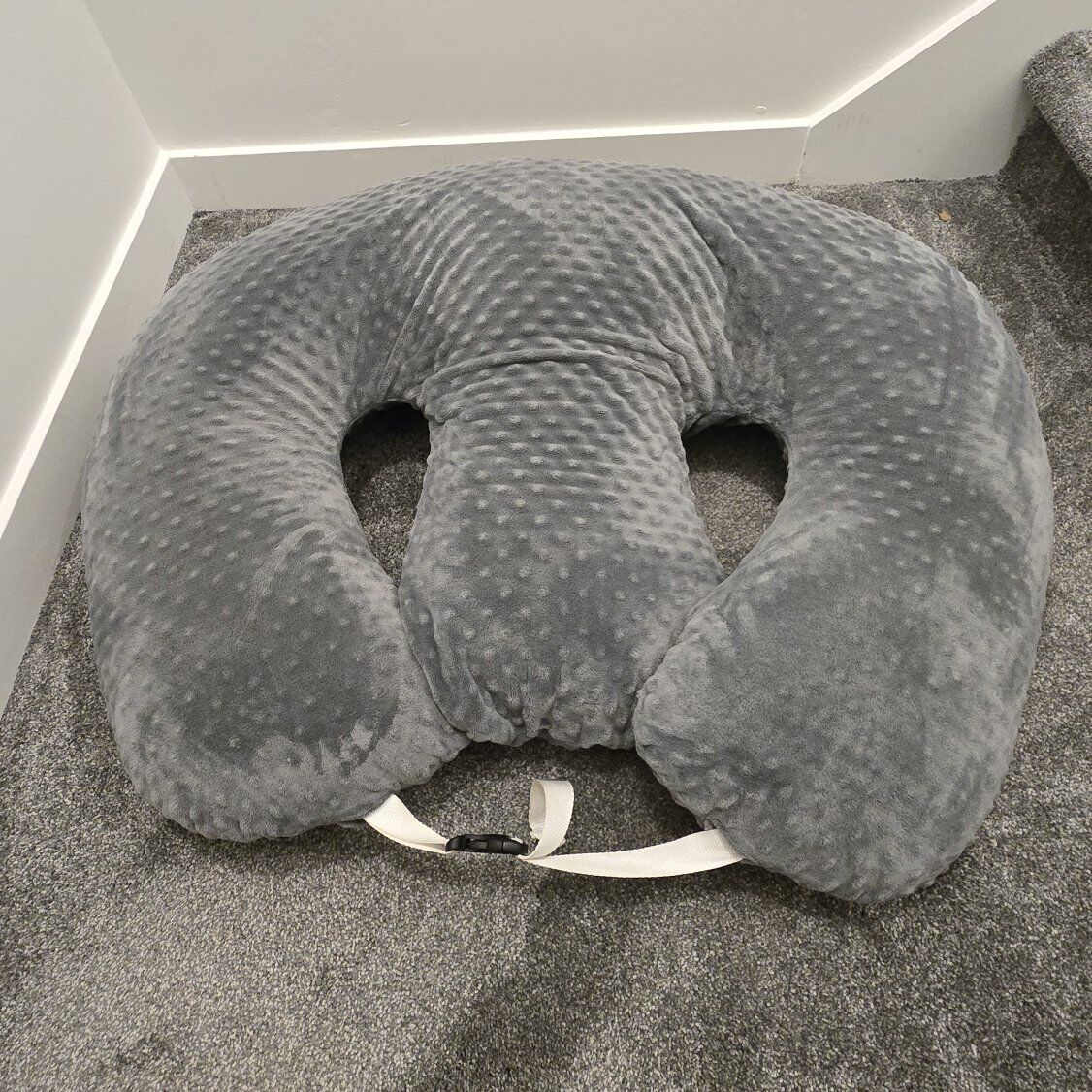 Twin Z Pillow with machine washable cover