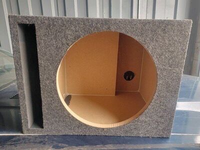 Single 12 Ported box new