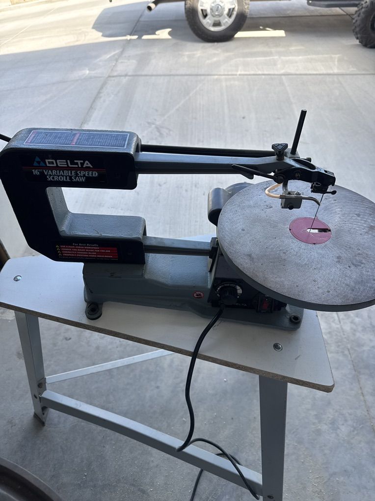 Delta Variable Speed Scroll Saw
