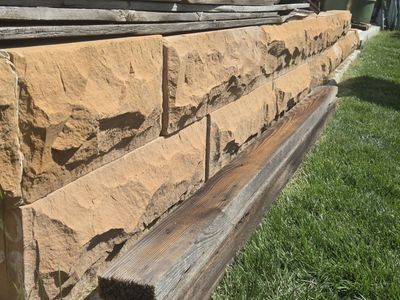 Sandstone decretive retaining wall blocks 4x6x24 about 14