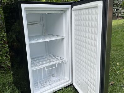 Arctic King Mini Fridge