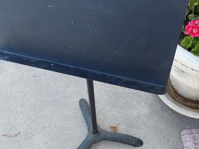 music stand