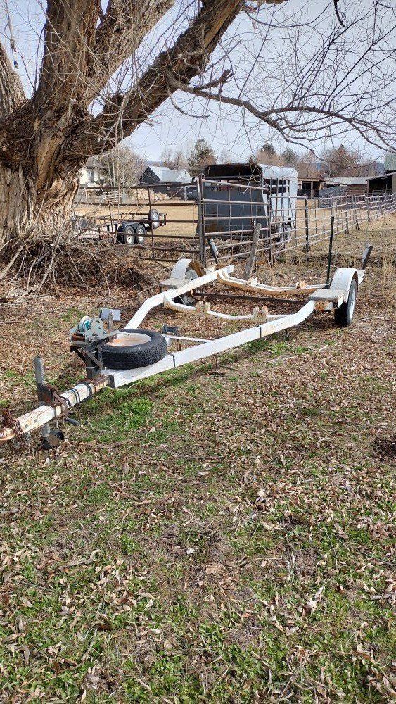 boat or ??? trailer