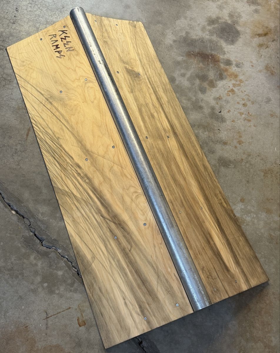 Main image 3