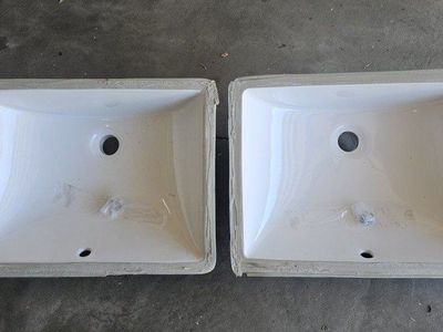 White Undermount Rectangle Sinks 20" x 14 13/16" (2 available)