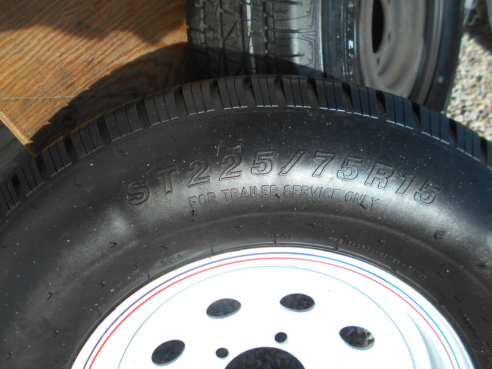 ST225/75 R15 Trailer Tire