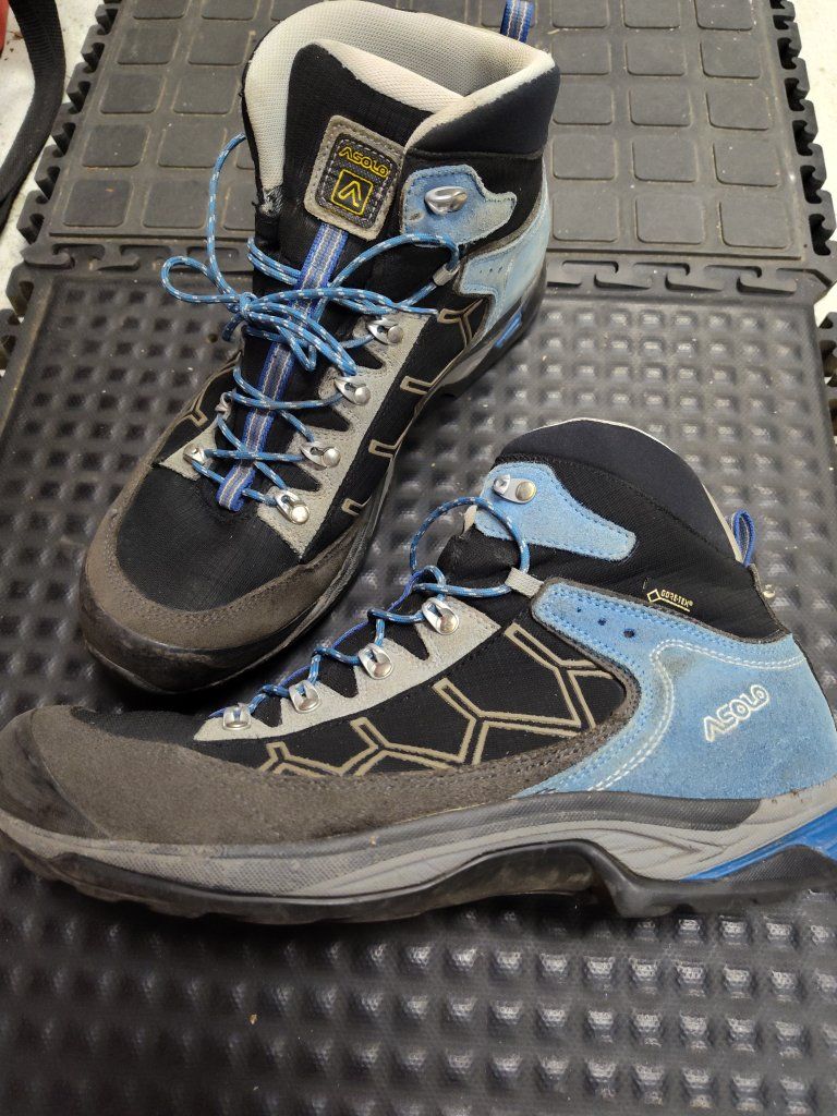 Asolo Goretex hiking boots