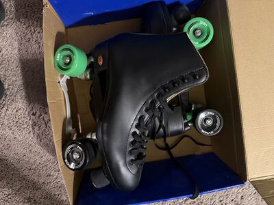 Riedell Roller Skates Women’s 12