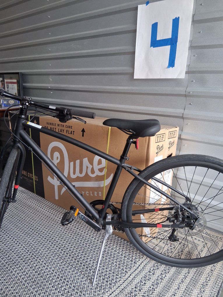 Liqudating storage unit
