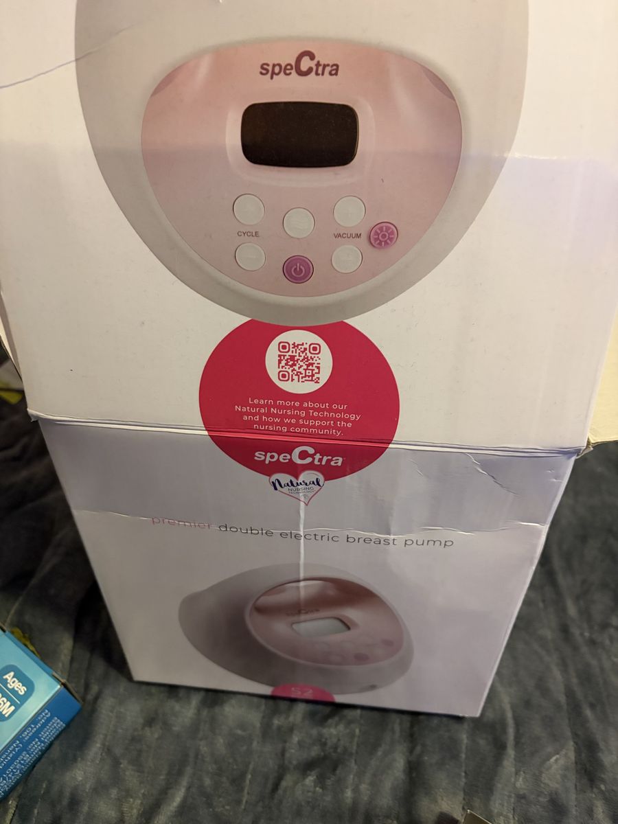 Breast pump