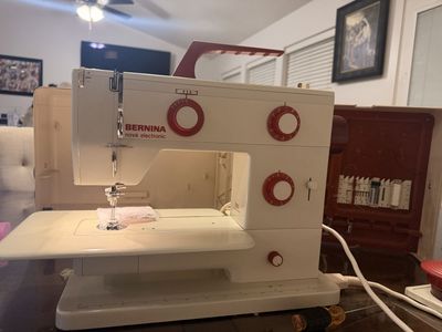 Bernina Nova Electronic 900 Sewing