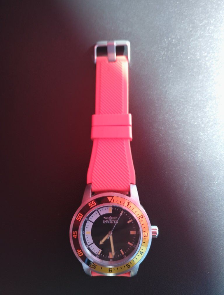 Invicta Pro Diver Quartz Watch - Men's/Unisex, Pink Silicone Band, Multi-color Bezel, Water Resistant