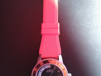 Invicta Pro Diver Quartz Watch - Men's/Unisex, Pink Silicone Band, Multi-color Bezel, Water Resistant