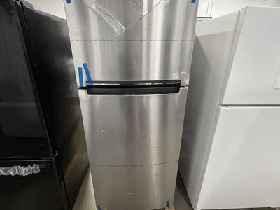 NEW WHIRLPOOL 18 C FT STAINLESS TOP FREEZER