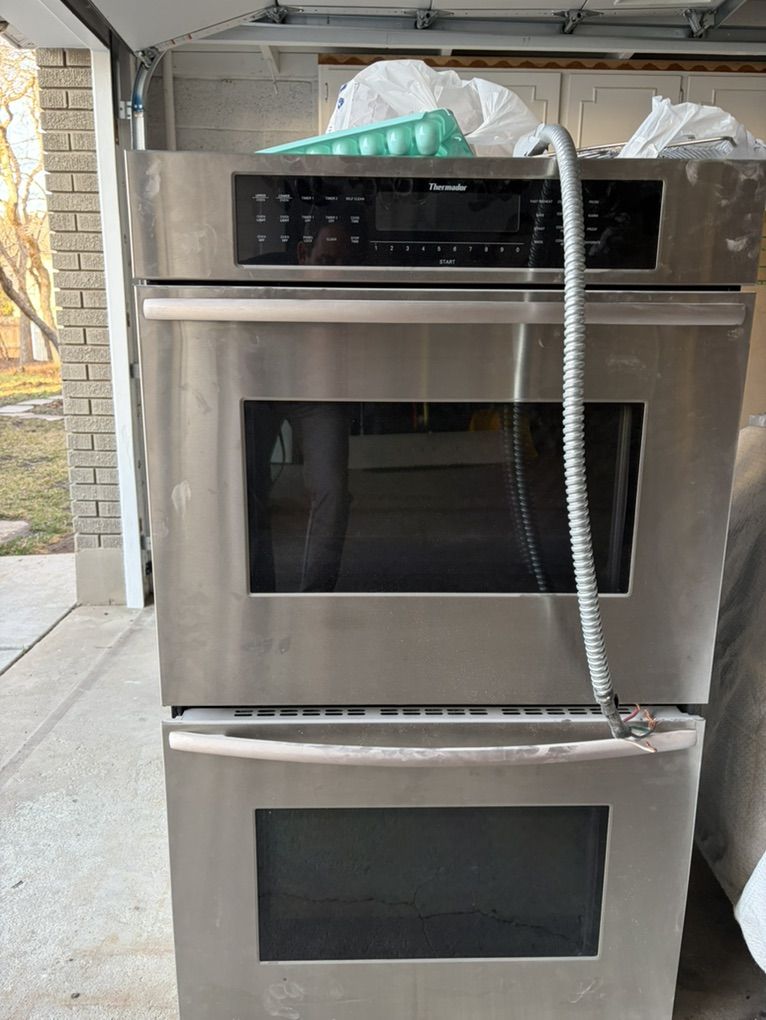 Thermador SE-Series  Double Oven