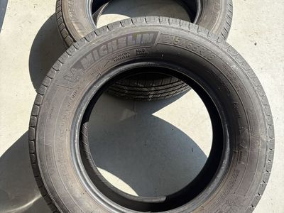 Pair of Michelin 215/65R16 98H All-Season Tires (2022 Date Codes)