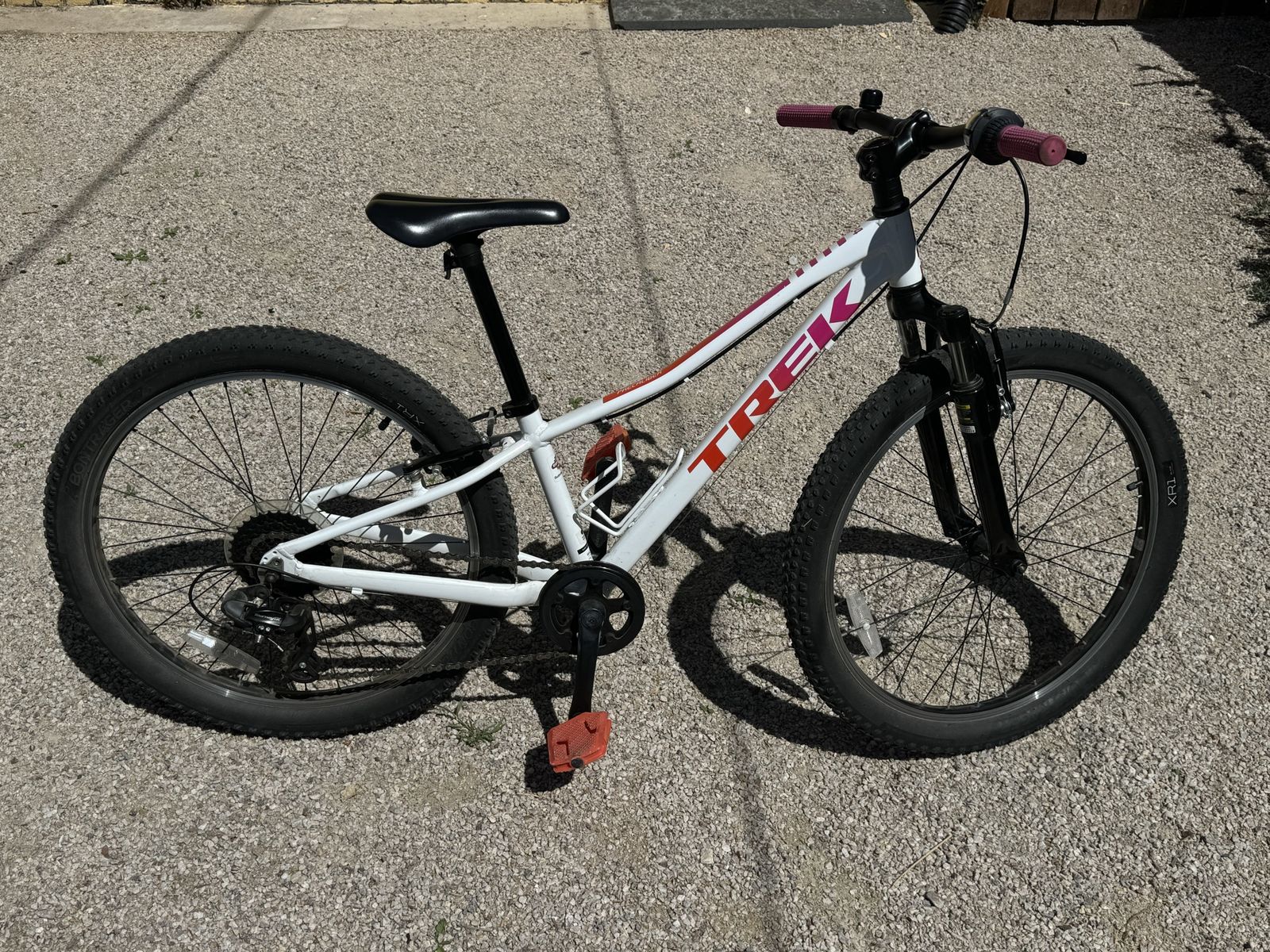 TREK Precaliber 24 8-Speed Kids Mountain Bike