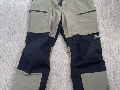 Mens Mountain Hardwear First Tracks Pant Size XL