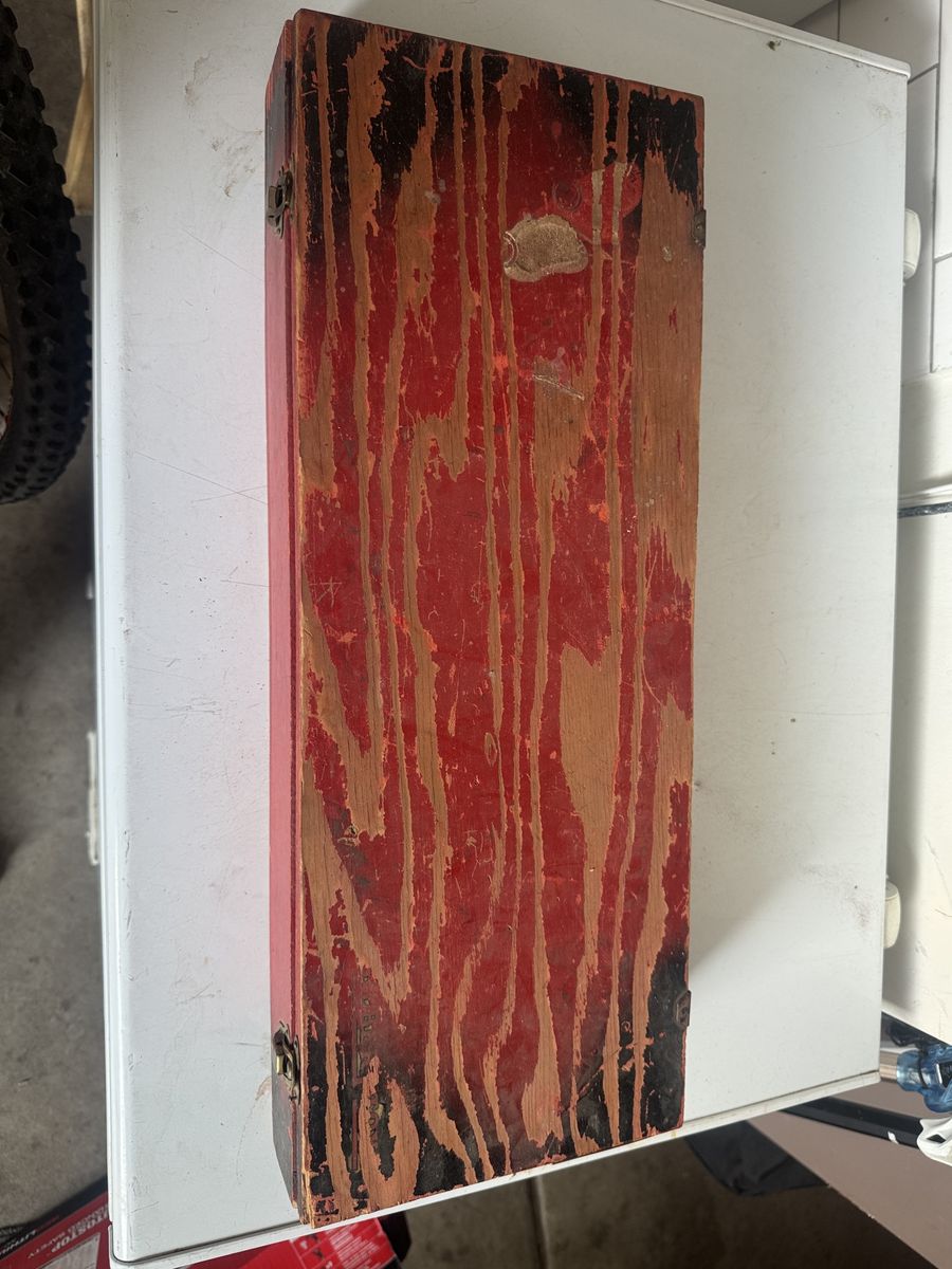 Main image 6