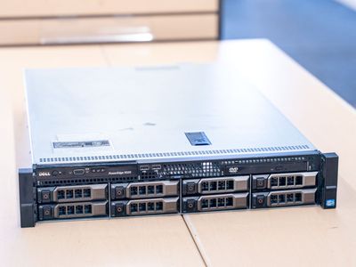 Dell Poweredge R520 Storage Server / NAS | 12 CPU Cores, 32GB RAM, 8x HDD Bays