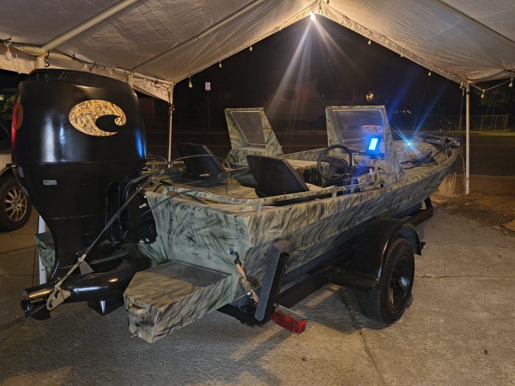 super clean custom welded crestliner hunting/fishing boat
