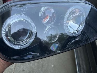Spec D headlights for MK4 VW Golf