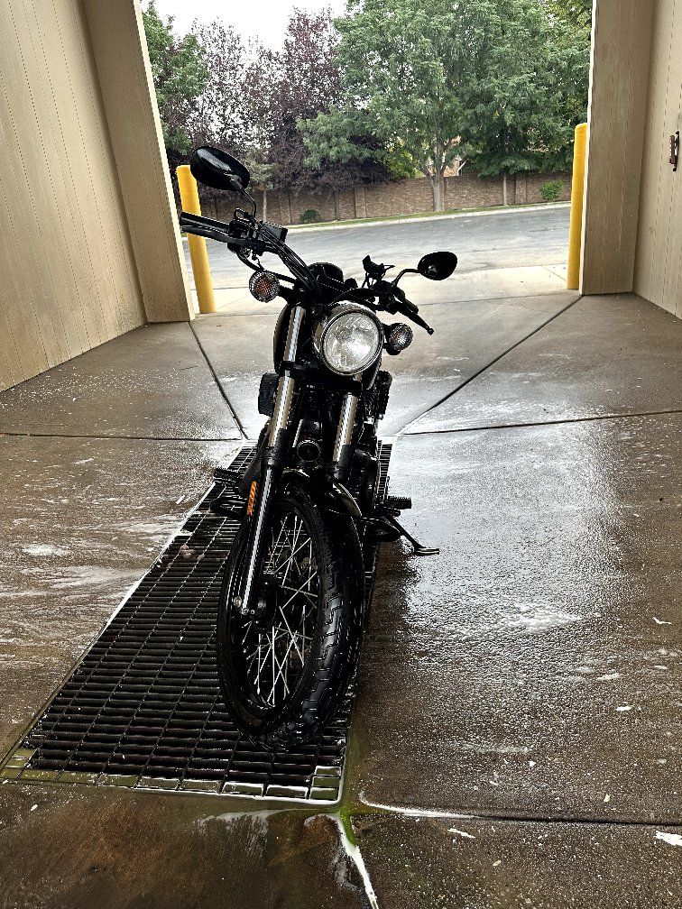 Yamaha Bolt Cruiser Motorcycle - Black - Vance & Hines Exhaust