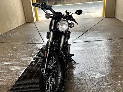 Yamaha Bolt Cruiser Motorcycle - Black - Vance & Hines Exhaust