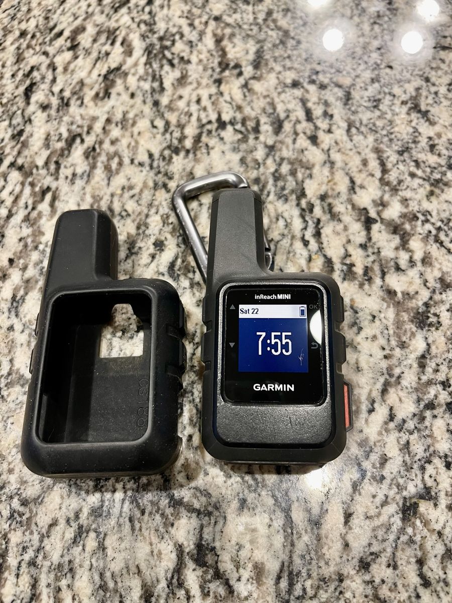 Garmin inReach Mini Satellite Communicator with Protective Case and Carabiner