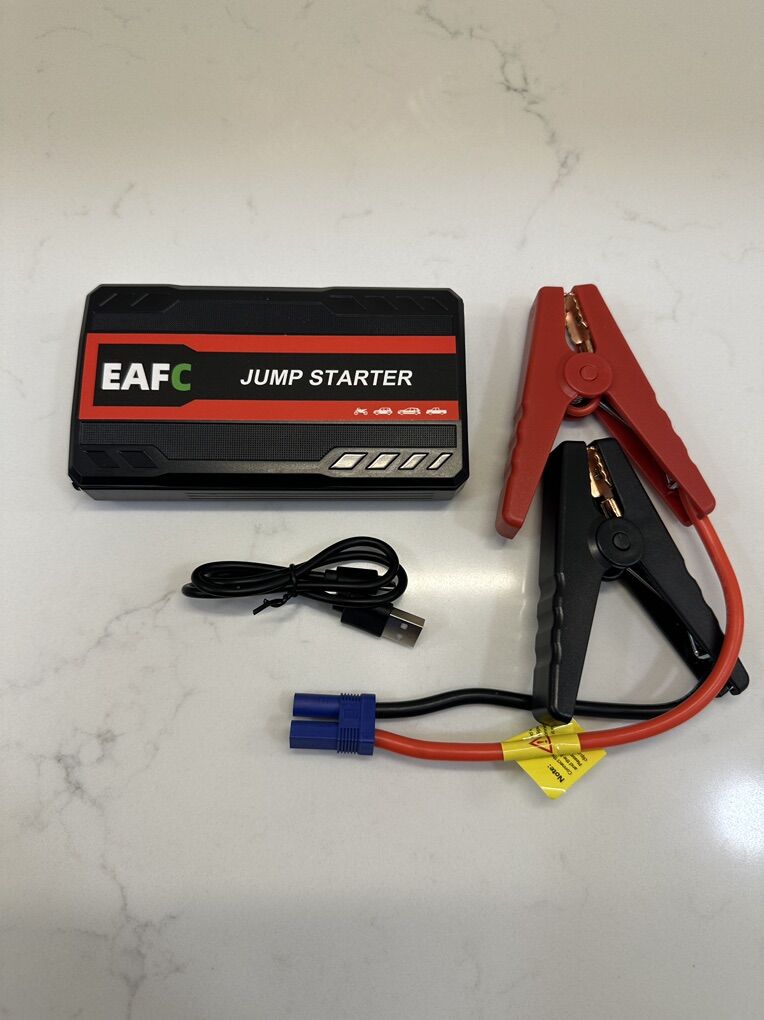 Portable Jumpstarter For Cars And Trucks (New)